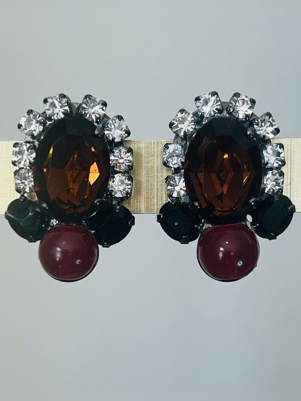 Lawrence Vrba Vintage Amber Honey Cabachon & crystals clip handmade USA earrings